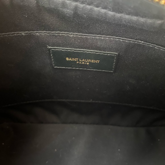 ❗️SOLD❗️Authentic YSL Saint Laurent Lou Camera Bag - Picture 5 of 16